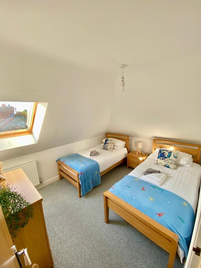 Swanage Holiday Penthouse Apartment, Moments From Beach And Town, On Site Parking, Fast Wifi, Sleeps Up To 6, Rated Exceptional Exterior foto